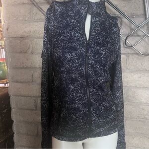 Women's Black and Gray Lululemon Jacket